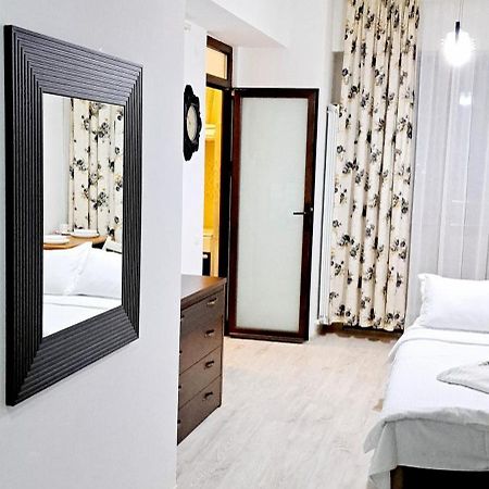Isabell Home Iasi Bagian luar foto